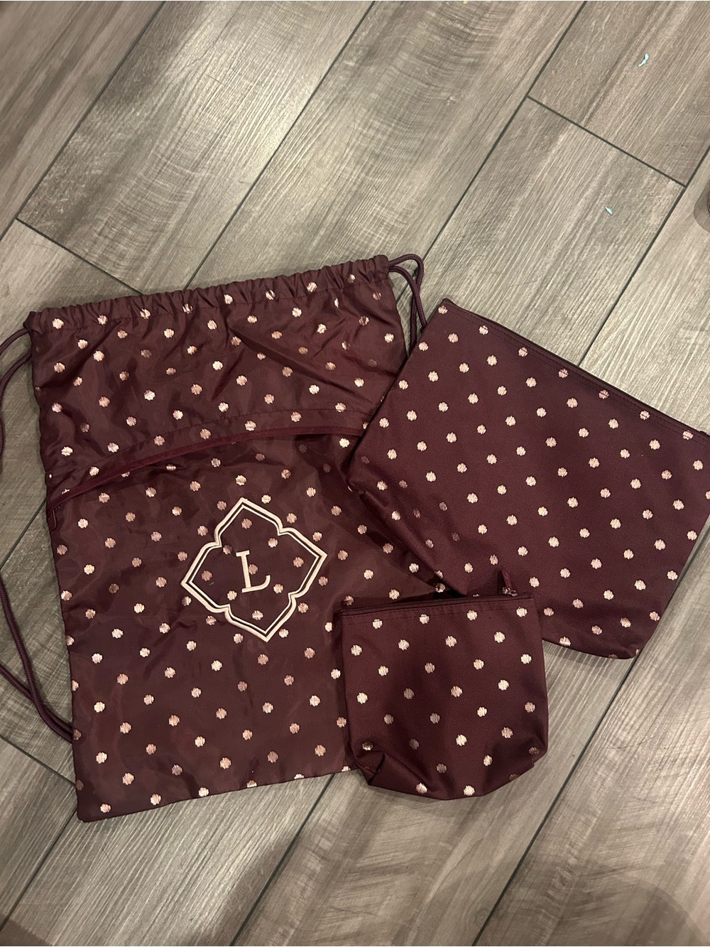 Thirty-One Plum with gold Polka dot with L embroidery